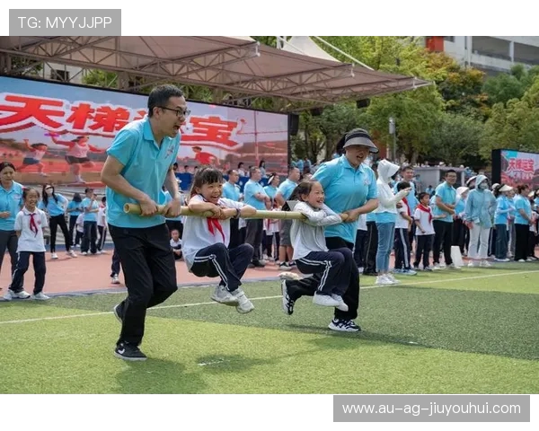 便携可折叠足球家庭球网助力居家运动畅享亲子时光增添健康趣味活力